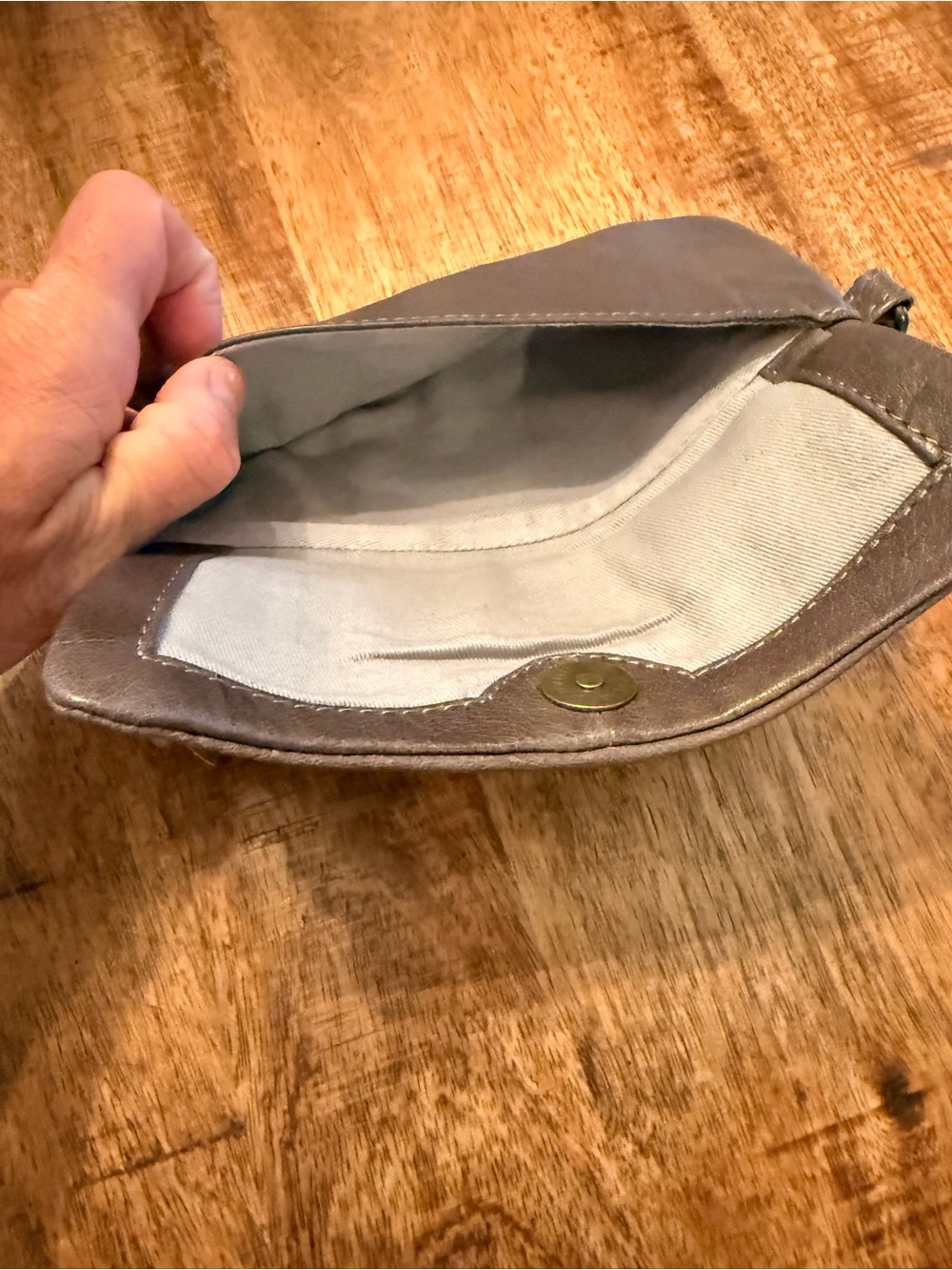 Mood and day Classic Leather Wristlet Clutch in Taupe - Picture 2 of 6